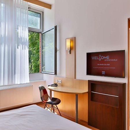 ibis Berlin City Süd Exterior foto