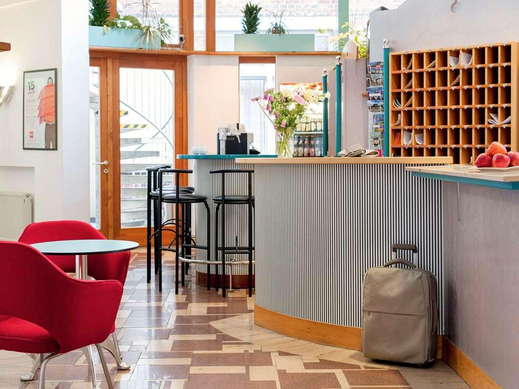 ibis Berlin City Süd Restaurant foto