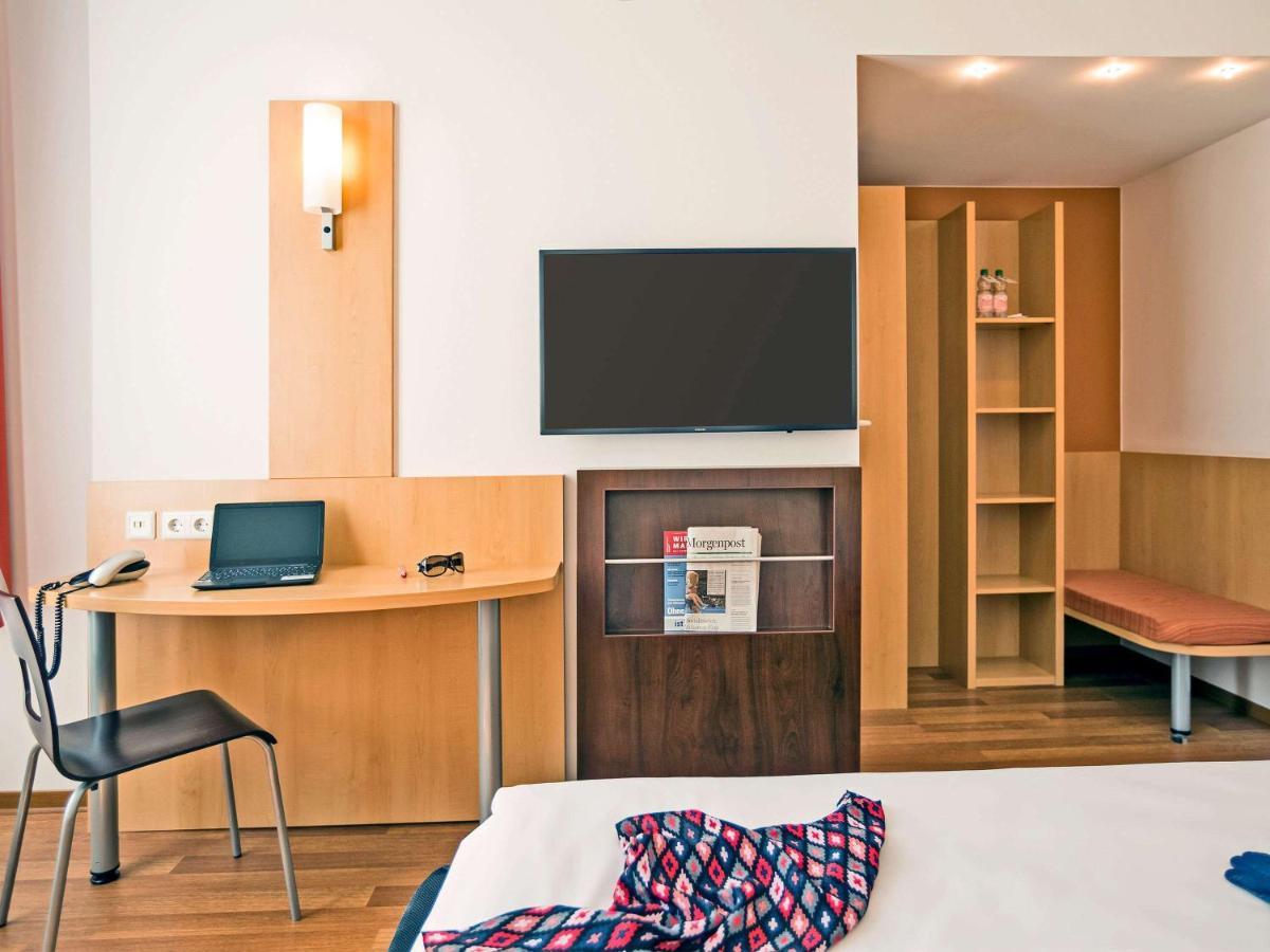 ibis Berlin City Süd Exterior foto